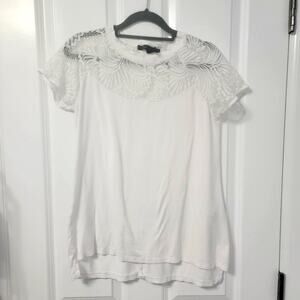 BCBG Max Azria Lace Top White Tee Shirt Size Small